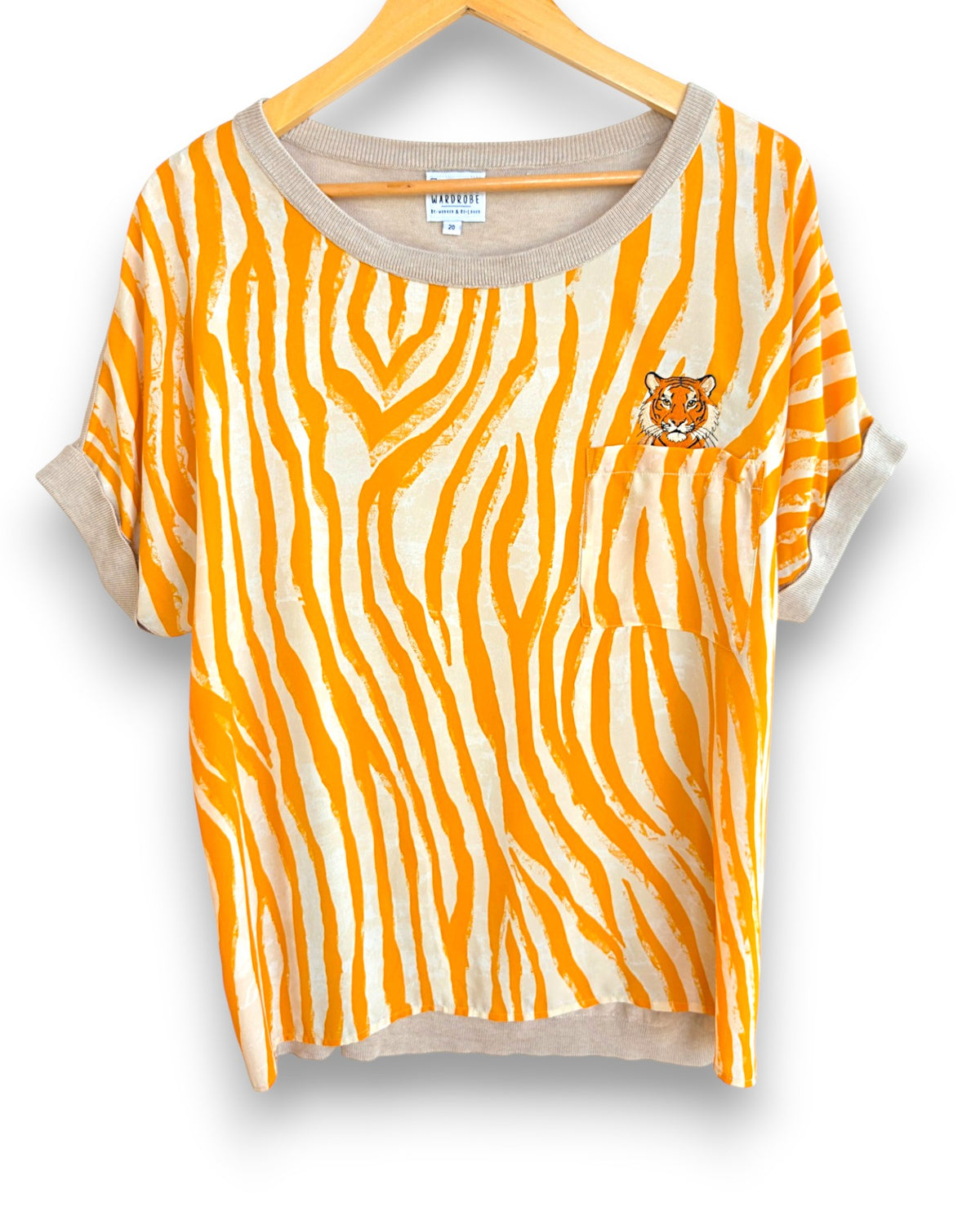 Tiger Top, Size 20