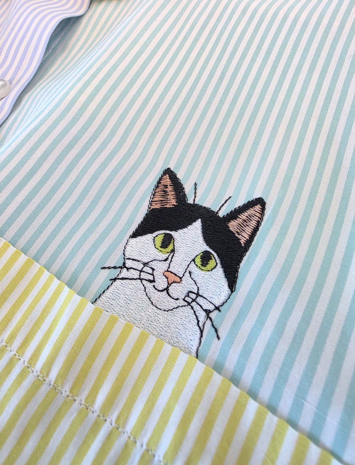 Oversized Cat Shirt, Size 10