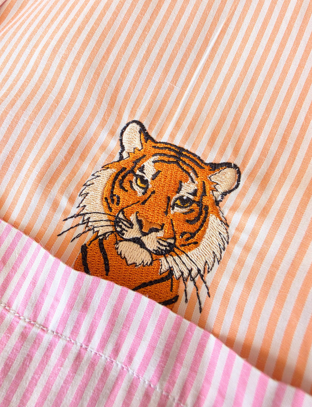 Oversized Tiger Shirt, Size 10