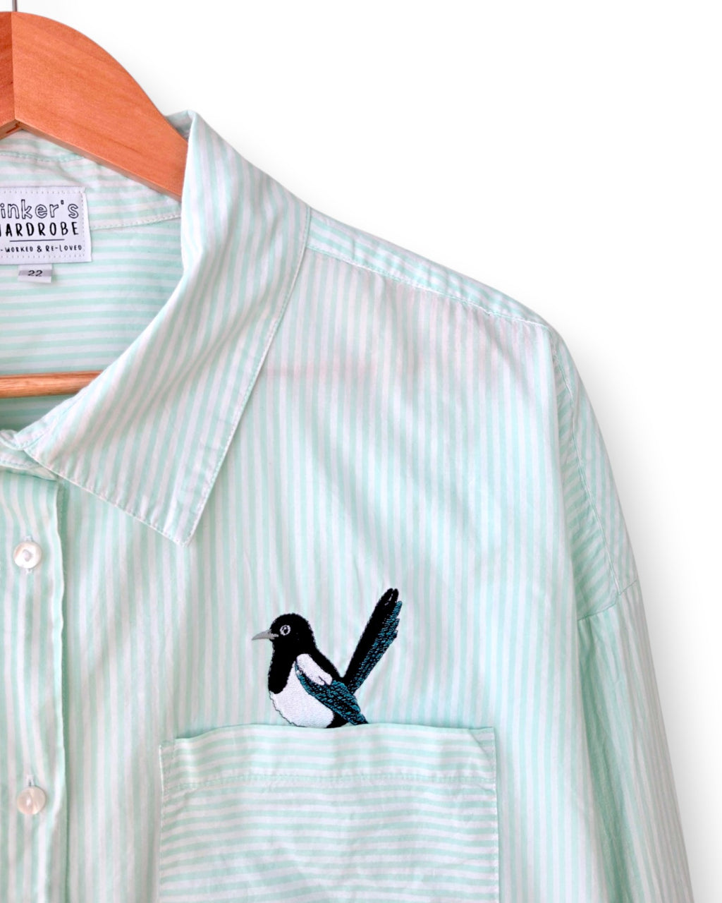 Magpie Shirt, Size 22